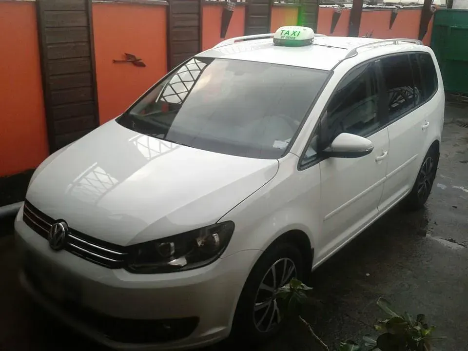 Taxi